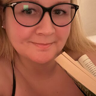 LynnCurvy